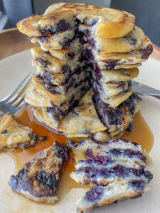 15-Minute Vegan Blueberry Pancakes