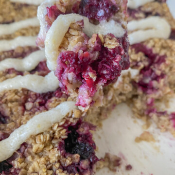 Vegan Blackberry Baked Oatmeal with Cream Cheese Frosting