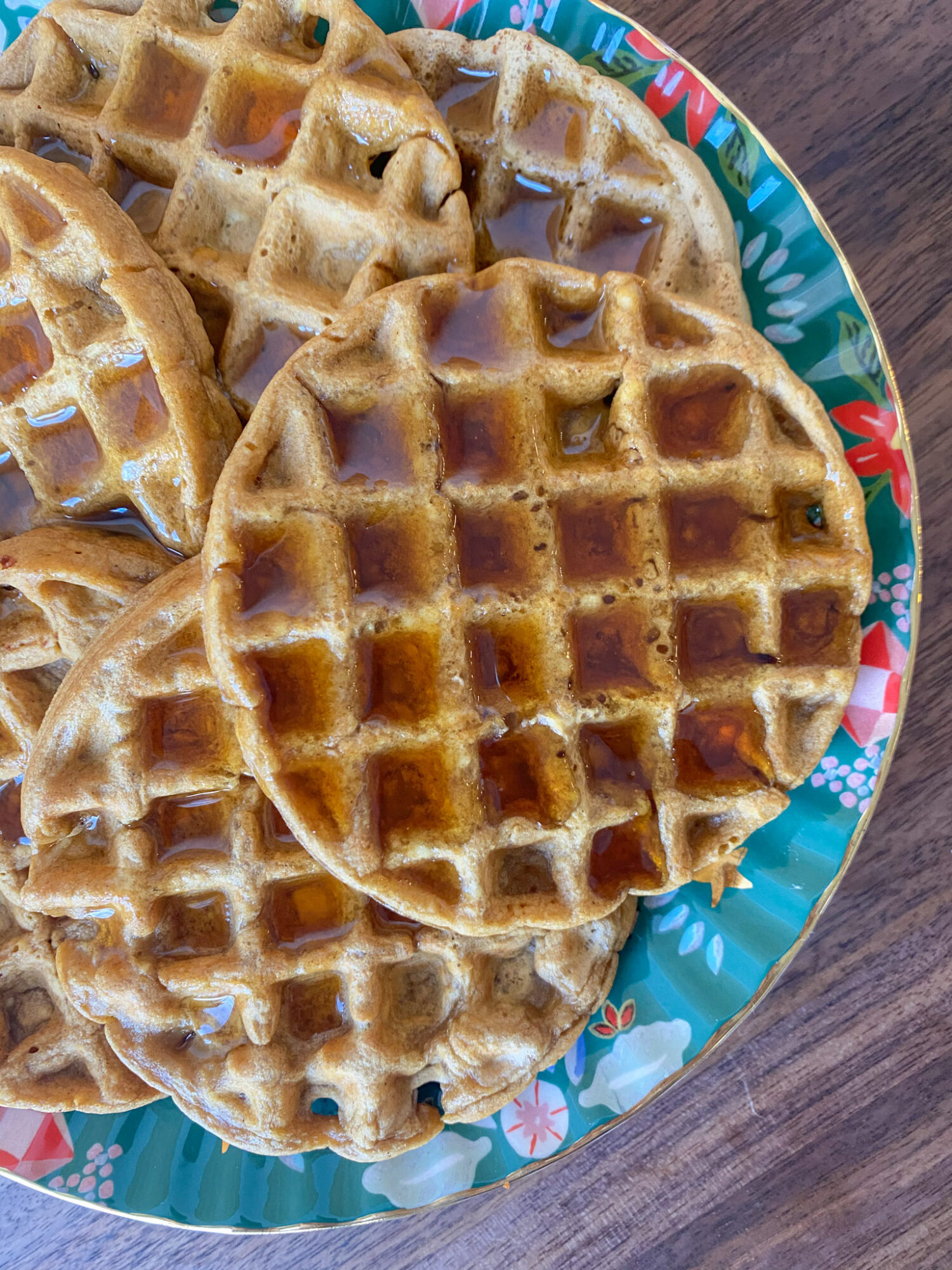 20-Minute Vegan Gingerbread Waffles