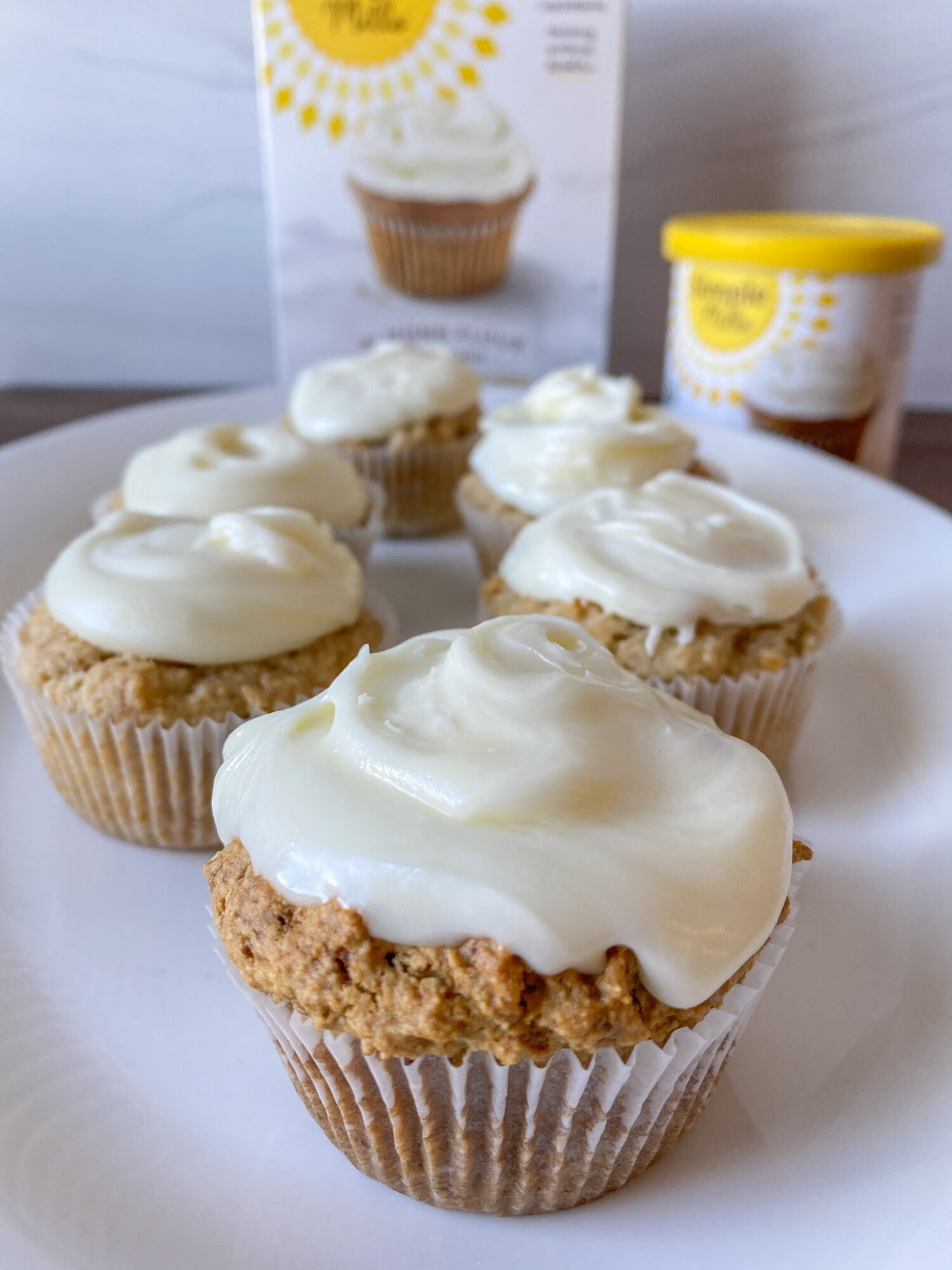 Vegan Almond Flour Banana Cupcakes