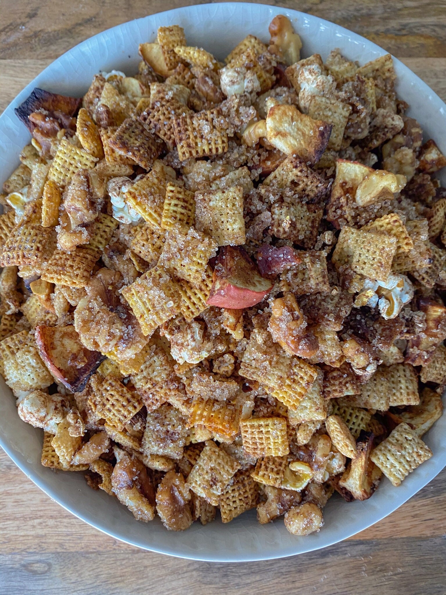 Apple Cinnamon Sugar Chex Mix - Peanut Butter and Jilly