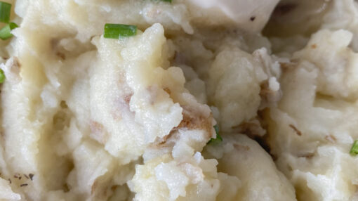 Sour Cream & Onion Vegan Mashed Potatoes
