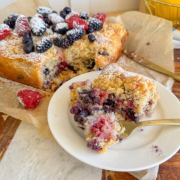 mixed berry crumble