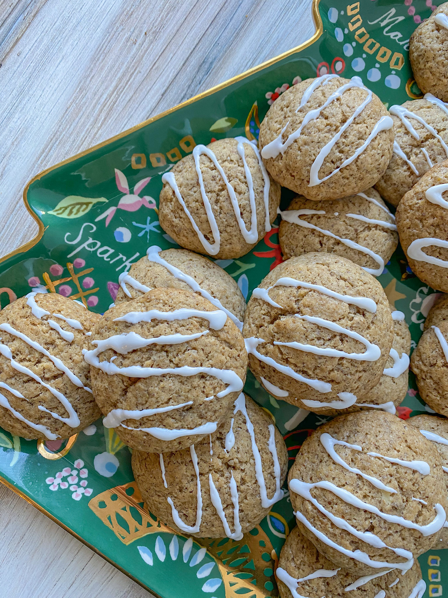 20 Minute Vegan Gingerbread Cookies