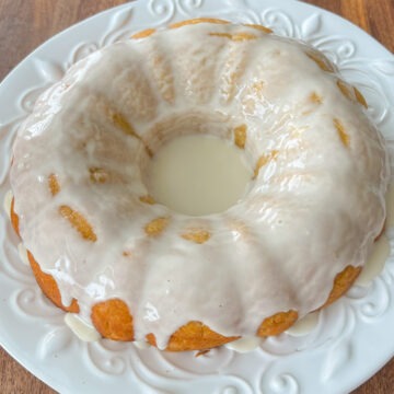 vegan lemon bundt cake