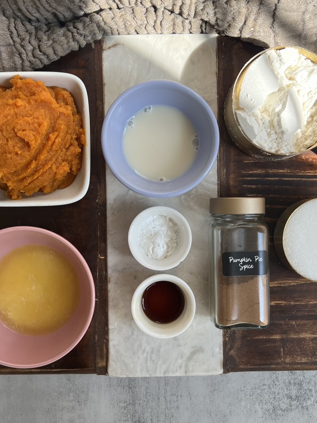 ingredients needed for chocolate chip pumpkin bars