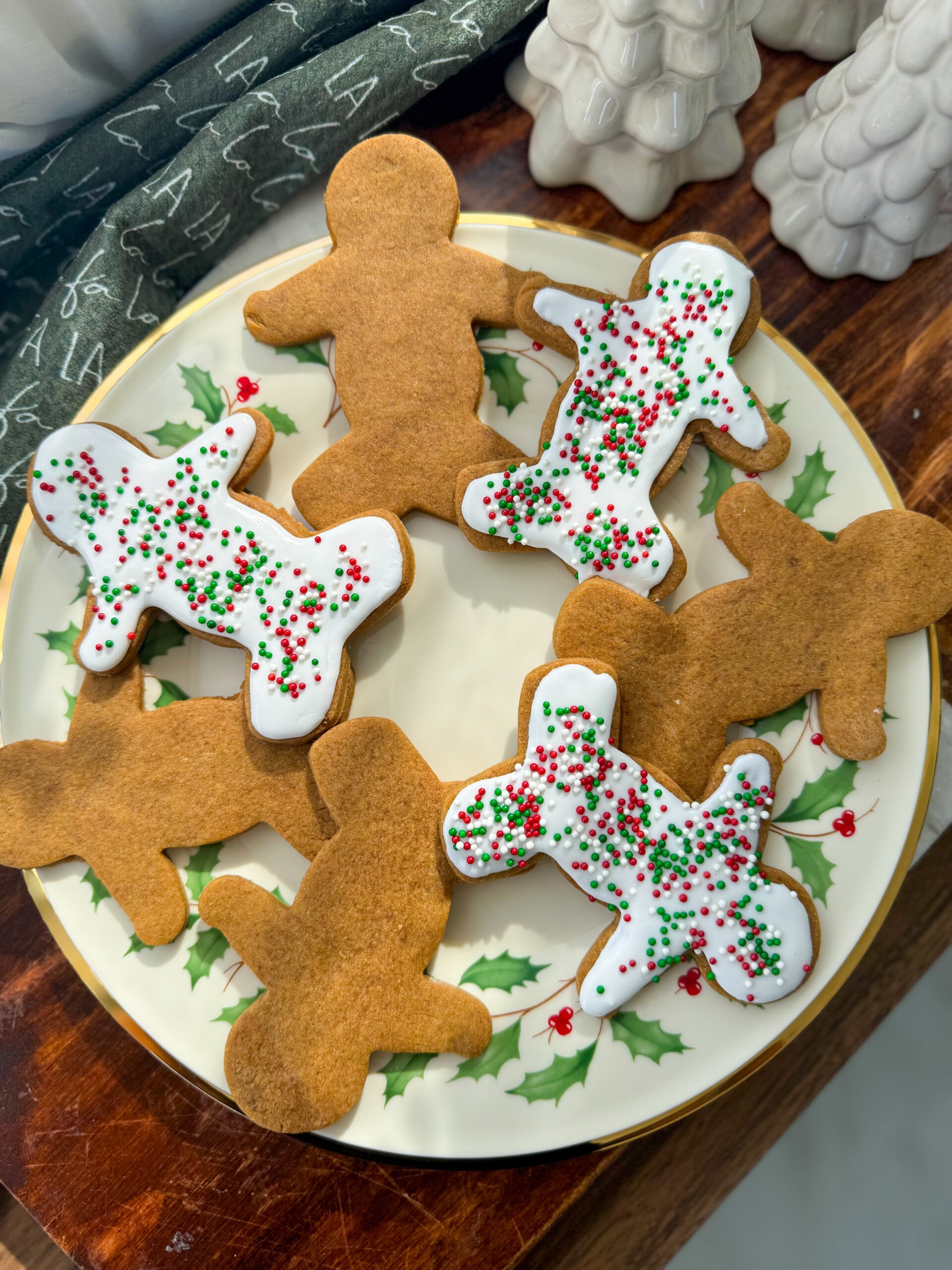 Easy Vegan Gingerbread Cookies