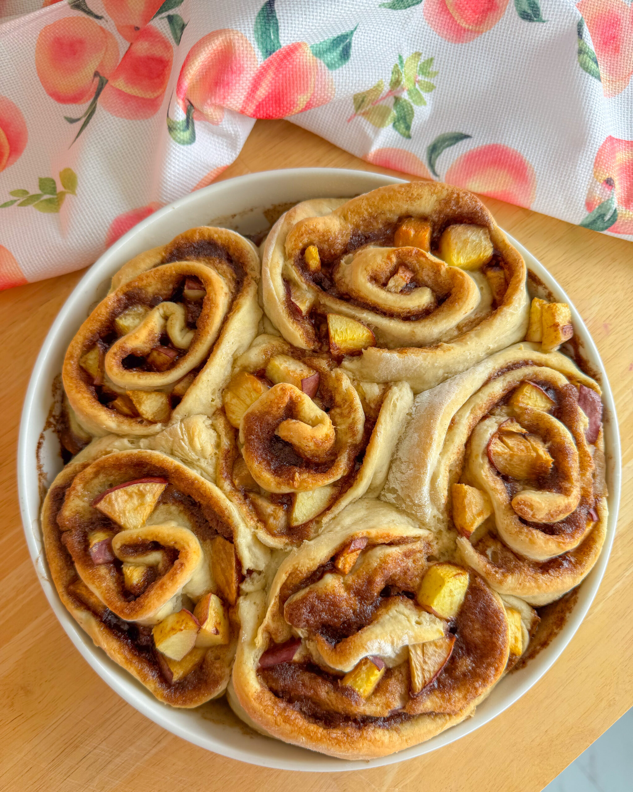 peach cobbler cinnamon rolls - after baking before frosting